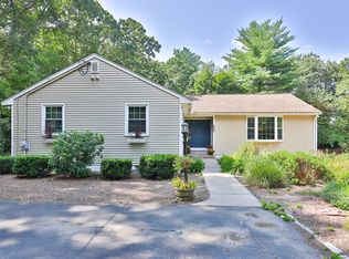 652 Paine Rd, North Attleboro, MA 02760