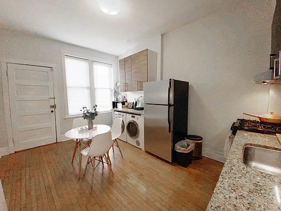 3rd image of 2126 W Haddon Ave #3N