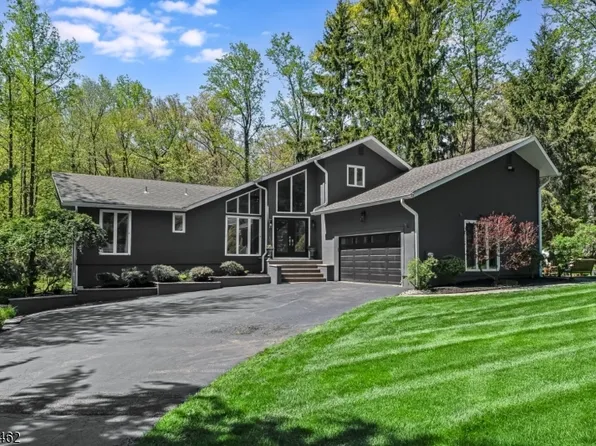 4 Colonel Evans Dr, Morris Twp., NJ 07960