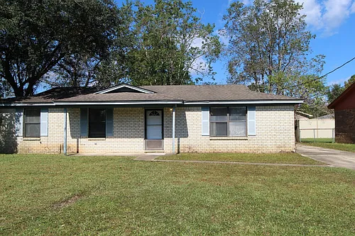 8224 Tempest Dr Photo 1