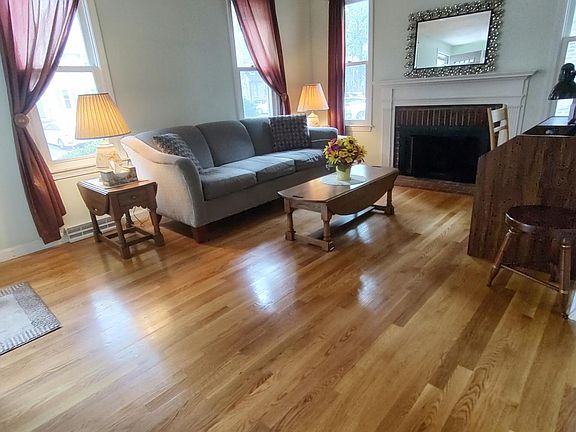 1st level living room