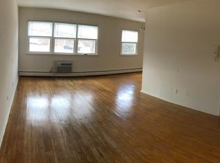 925 Huntingdon Pike, Huntingdon Valley, PA 19006