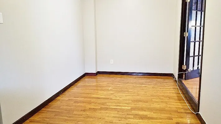 Rented by Azure Realty NY LLC | media 17