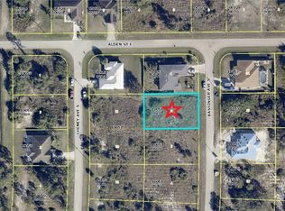 1034 Bassinger Ave S, Lehigh Acres, FL 33974