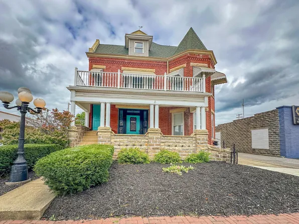 200 N Main St, New Lexington, OH 43764