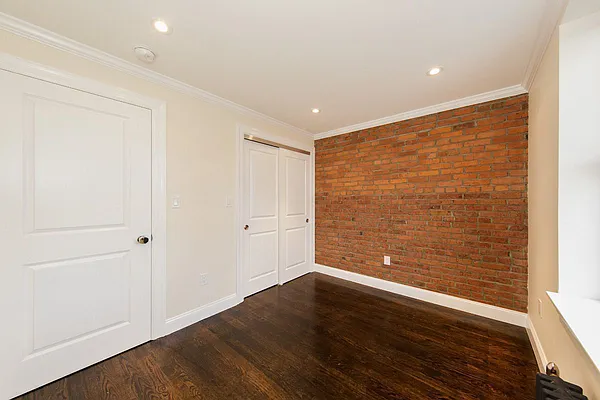 Rented by Voro New York | media 9