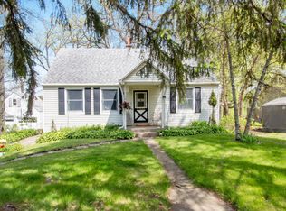 W3654 Linnwood Ave, Lake Geneva, WI 53147