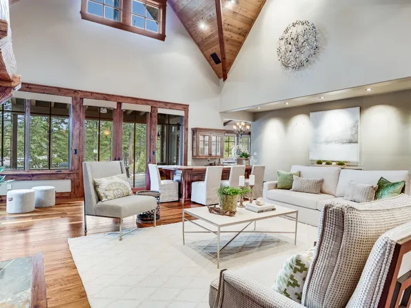 8602 Lloyd Tevis Dr, Truckee, CA 96161