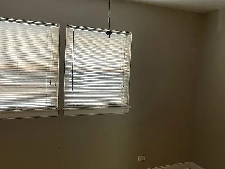 2316 W Arthur Ave #2 — Photo 10
