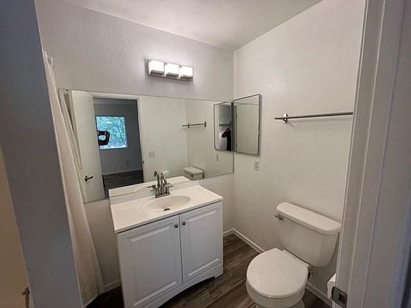 4th image of 8017 Cherish Ave #1