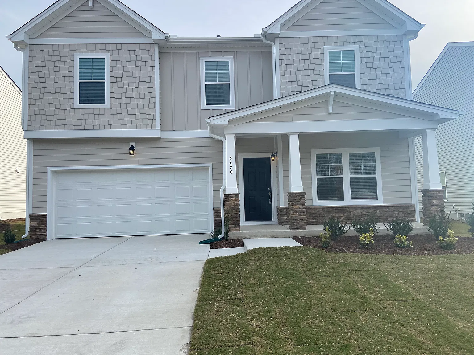 5 bed, 2750 sqft, $2,750 — Photo 3