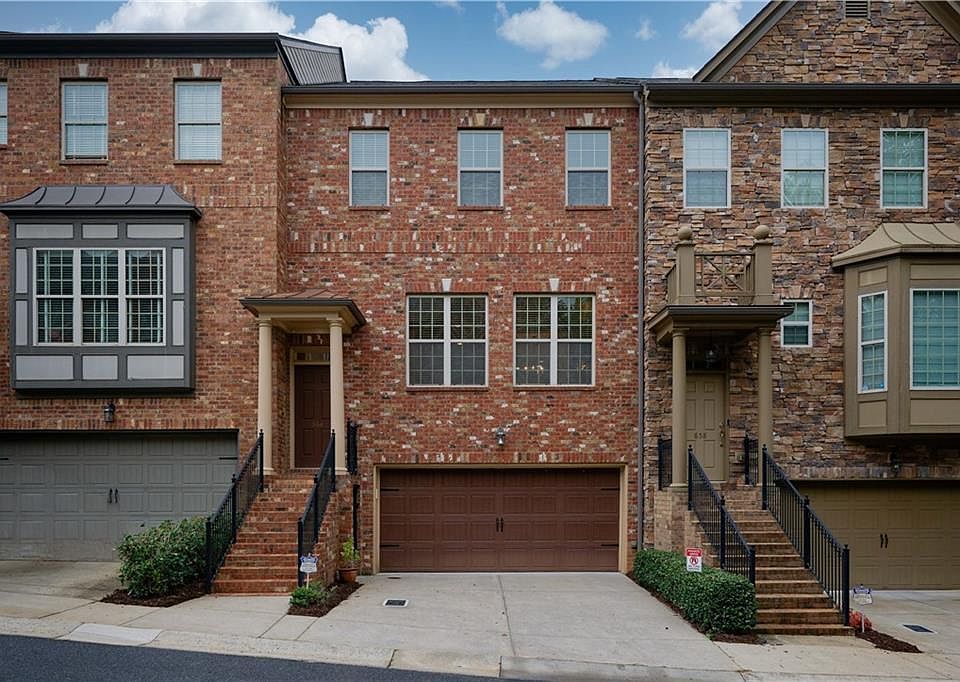 1st image of 864 Cedar River Ct SE