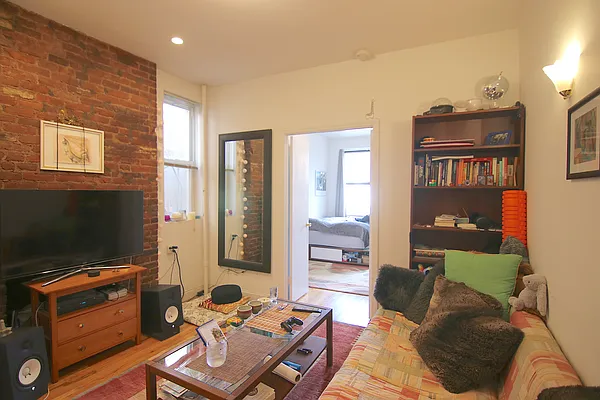 Rented by Compass | media 1