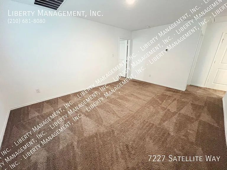 7227 Satellite Way — Photo 16