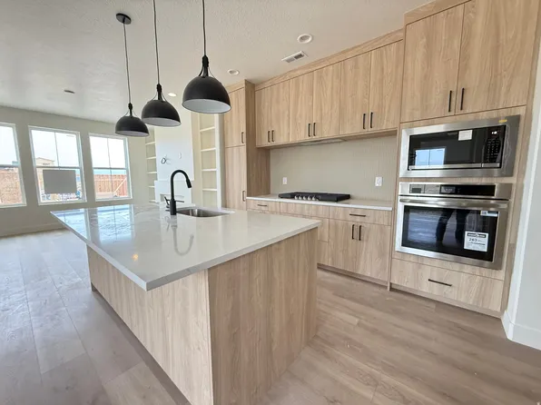 6964 W Hidden Hills Way #321, West Jordan, UT 84081