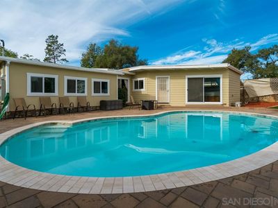 1738 S Maple St, Escondido, CA, 92025
