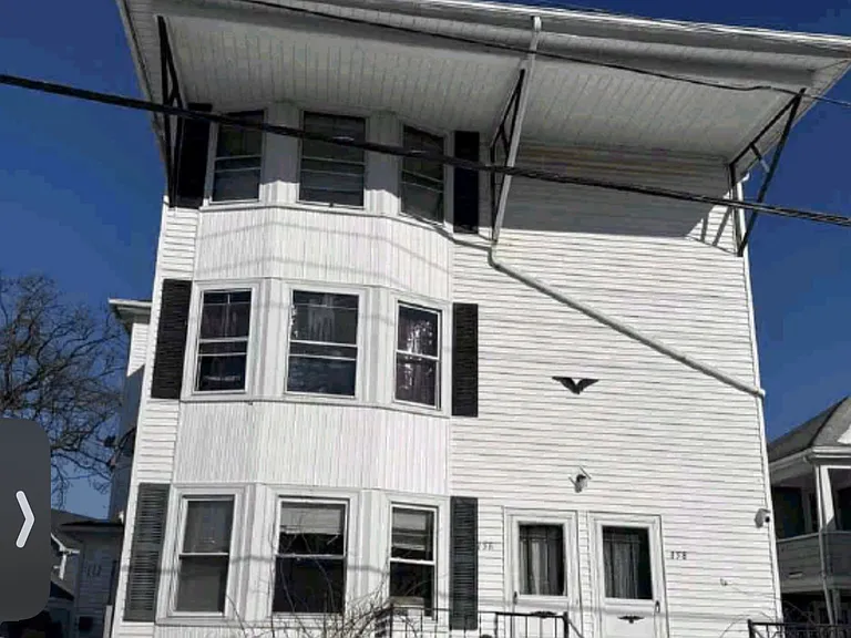 156 Woodbine St #2 — Photo 1