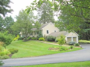 176 Water St, Hanover, MA 02339