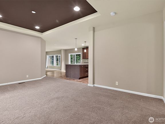 4th image of 27129 Lake Riley