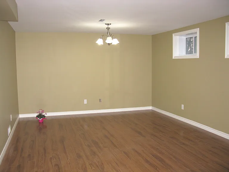 105 Bayview Pkwy #B — Photo 4
