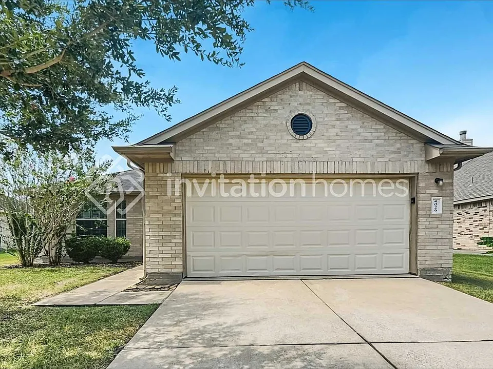 4026 Hawthorne Glen Ct