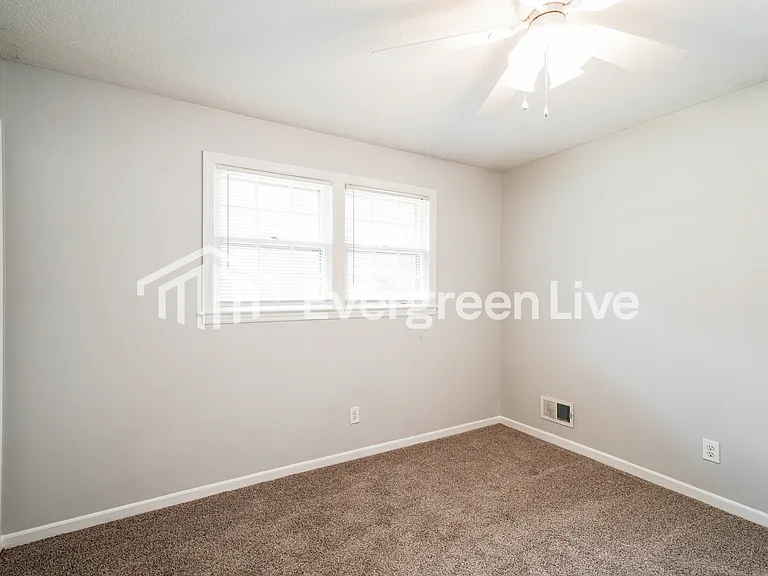 332 Carterhill Dr — Photo 9