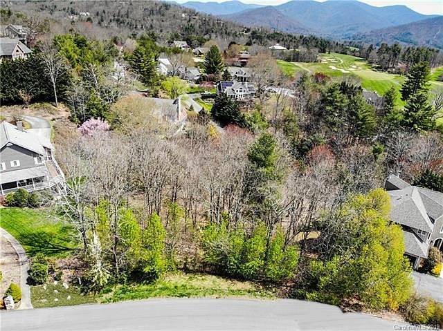 1st image of 29 Valley Dr