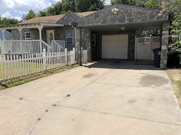 2nd image of 2506 Everitt Dr