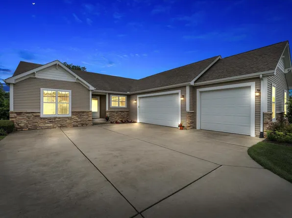 6405 Redenbacher Ct, South Bend, IN 46614