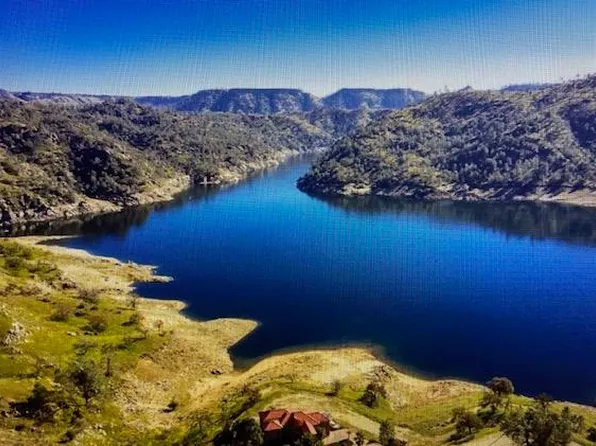 (undisclosed Address), Friant, CA 93626