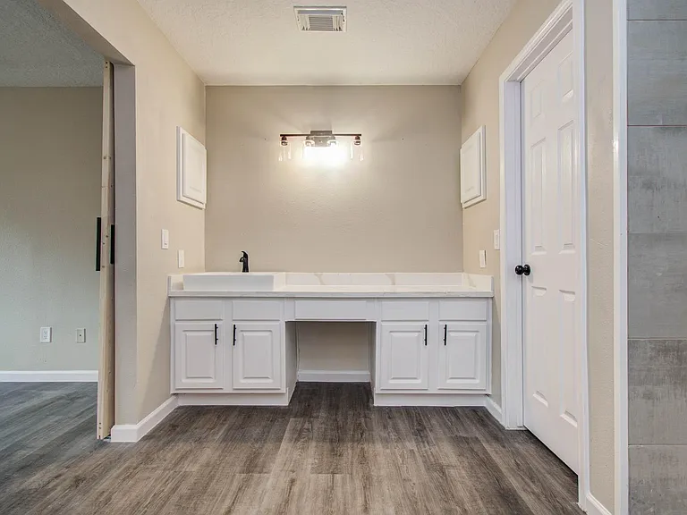 5803 Forest Timbers Dr — Photo 23