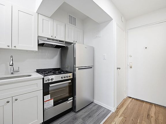5th image of 50-22 40th St #4D