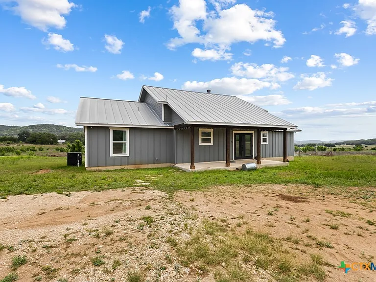 4574 Bump Gate Rd — Photo 23