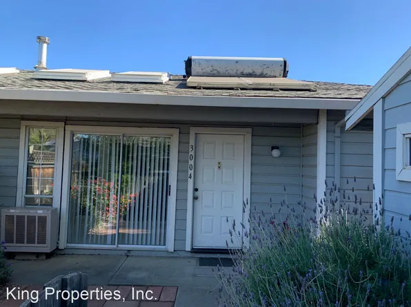 3004 Woods Cir, Davis, CA 95616