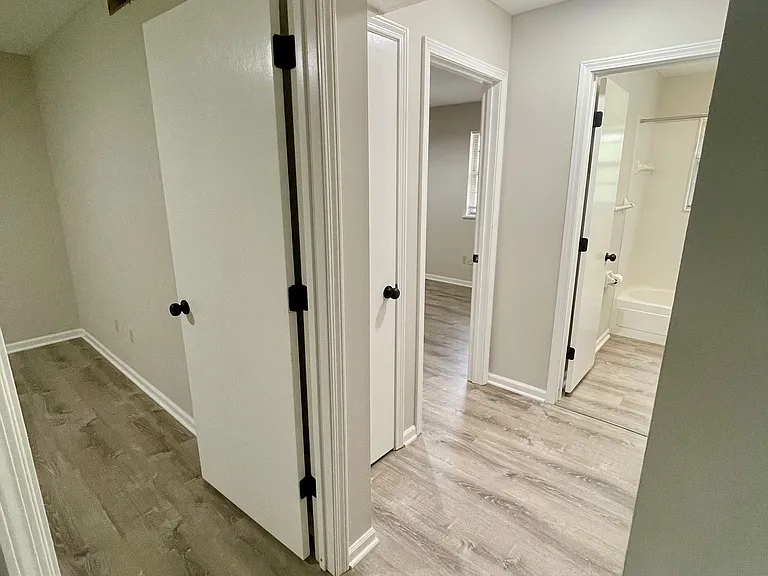 4515 W Millbrook Dr #C — Photo 7