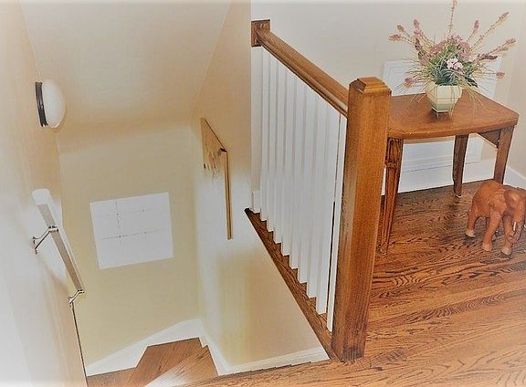 4th image of 5139 S Leclaire Ave