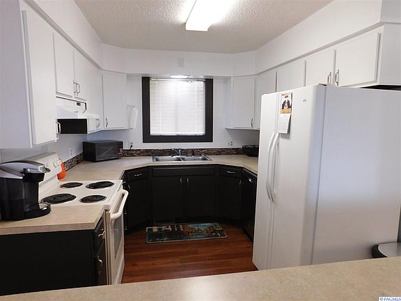 4th image of 318 E Lincoln Ave