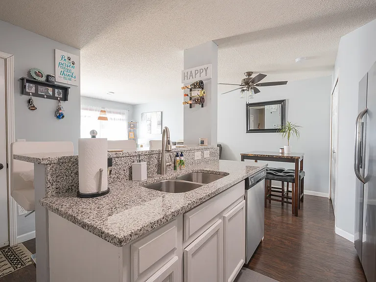 7071 Quarry Ave NE — Photo 6