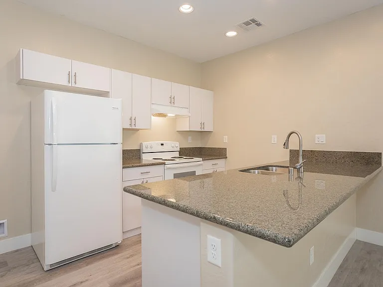 1741 S Dandelion St #2 — Photo 9