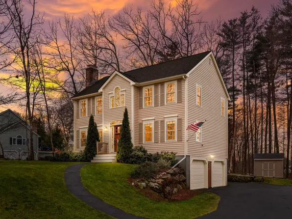 5 Springwood Drive, Hooksett, NH 03106