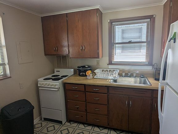 3rd image of 120 S Fortner Ave Lot 3
