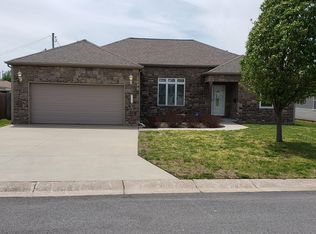 1224 Roland Ave, Joplin, MO 64804