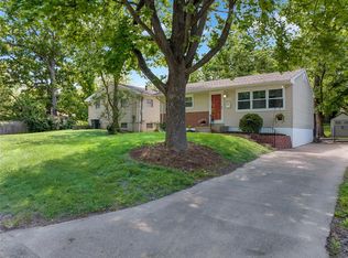 272 Floralea Pl, Saint Louis, MO 63127