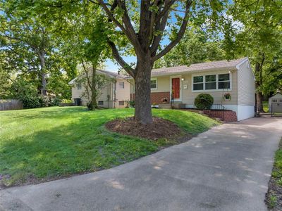272 Floralea Pl, Saint Louis, MO, 63127