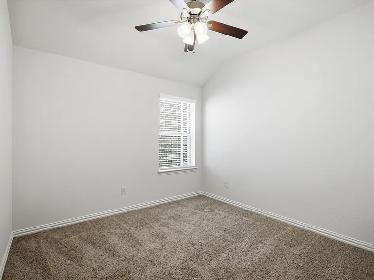 825 Birdie Dr — Photo 20