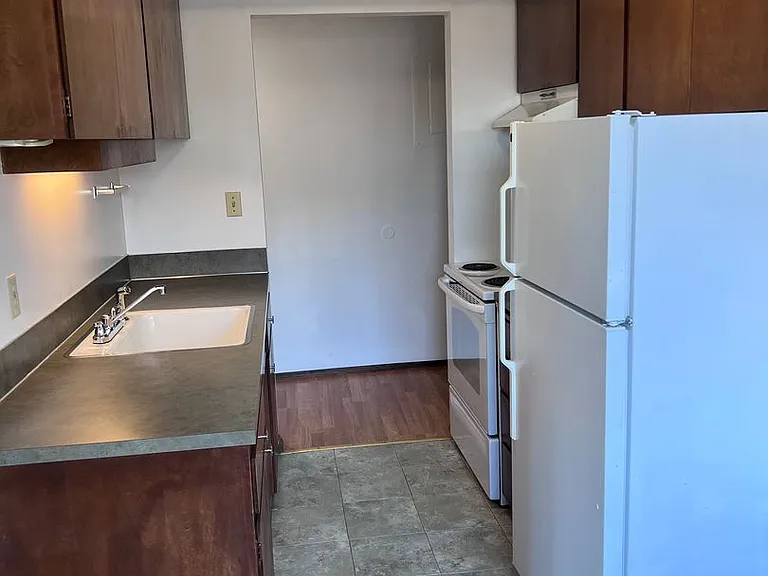 6314 42nd Ave SW — Photo 33