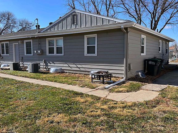 3rd image of 4603 S 61st Ave