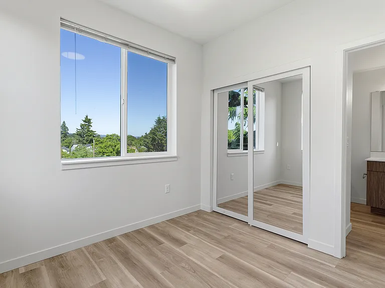 Evergreen Peak Apartments — Photo 57
