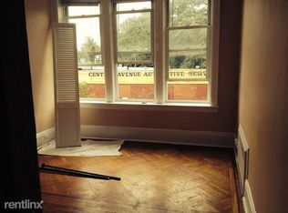 70-31 64th Pl, Flushing, NY 11385