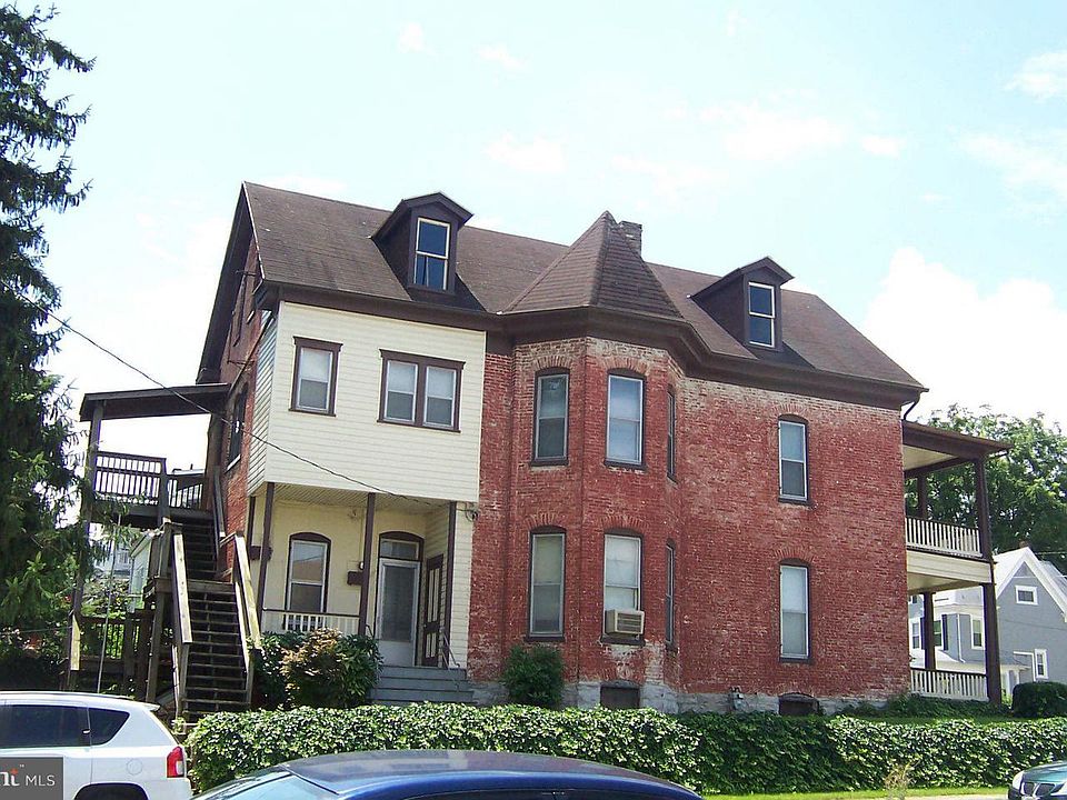 1st image of 402 Summit Ave #2